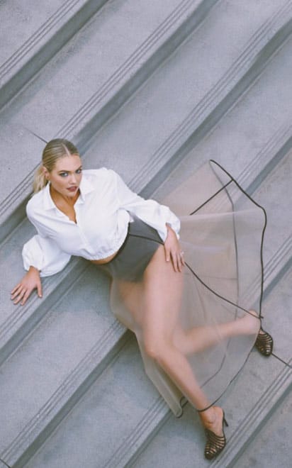 Kate Upton wearing Alevì Milano shoes